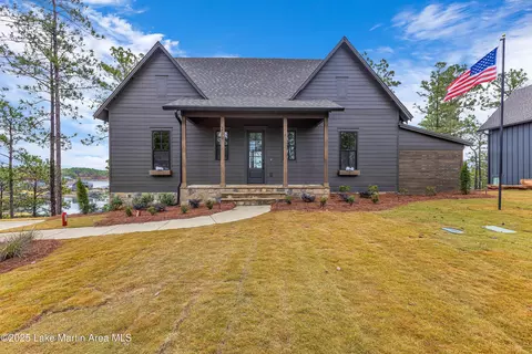 239 Long Leaf Pl, Dadeville, AL 36853
