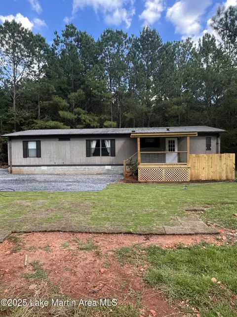 1167 Tallassee St, Dadeville, AL 36853