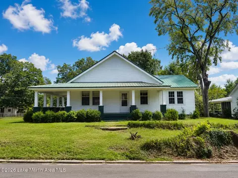 314 Riverside Ave, Tallassee, AL 36078
