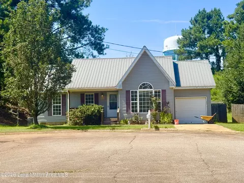 127 Jason Cir, Dadeville, AL 36853