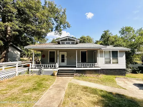 314 Benson Ave, Tallassee, AL 36078