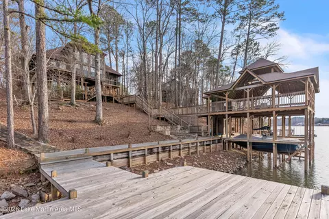 176 Bobcat Rd, Dadeville, AL 36853