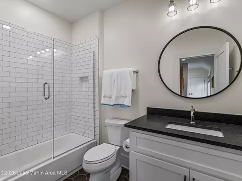 Bath - 152 Canoe Pt, Equality, AL 36026 photo 10 of 11