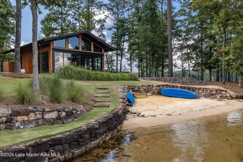 Exterior - 152 Canoe Pt, Equality, AL 36026 photo 6 of 32