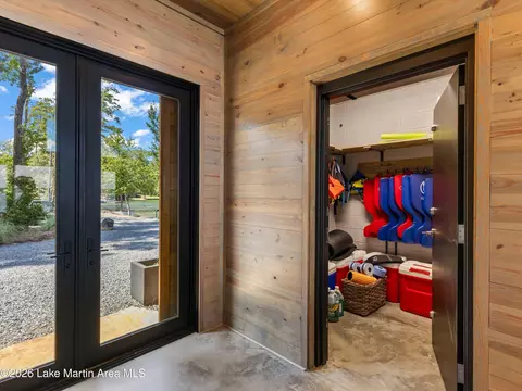 Entry Way - 152 Canoe Pt, Equality, AL 36026 photo 1 of 11