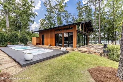 Exterior - 152 Canoe Pt, Equality, AL 36026 photo 4 of 32