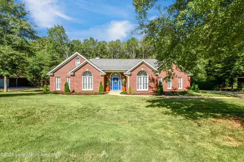 589 Deer Run Rd, Auburn, AL 36832