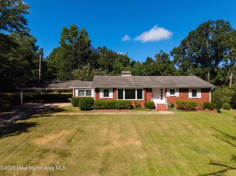 1248 Springhill Rd, Alexander City, AL 35010