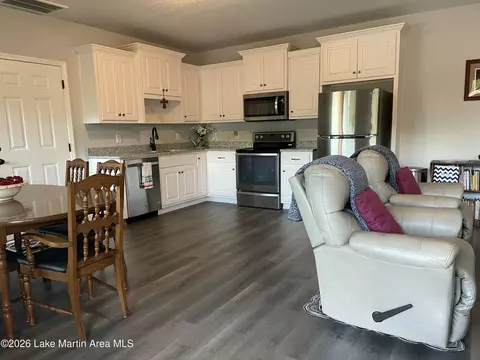 Kitchen - 847 Smith Mountain Dr, Jacksons Gap, AL 36861 photo 3 of 5