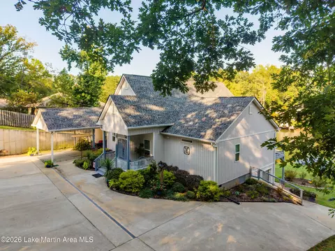 Exterior - 847 Smith Mountain Dr, Jacksons Gap, AL 36861 photo 10 of 11