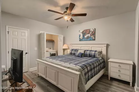 Bedroom - 847 Smith Mountain Dr, Jacksons Gap, AL 36861 photo 6 of 6