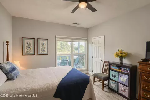 Bedroom - 847 Smith Mountain Dr, Jacksons Gap, AL 36861 photo 2 of 6