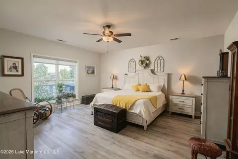 Bedroom - 847 Smith Mountain Dr, Jacksons Gap, AL 36861 photo 1 of 6