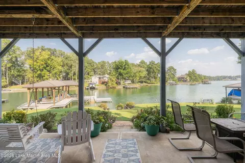 Exterior - 847 Smith Mountain Dr, Jacksons Gap, AL 36861 photo 5 of 11