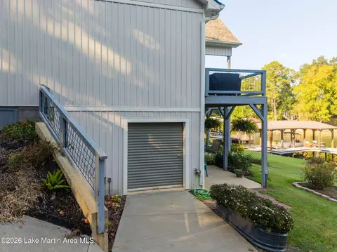 Exterior - 847 Smith Mountain Dr, Jacksons Gap, AL 36861 photo 11 of 11