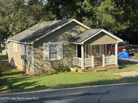 1026 Scott Rd, Alexander City, AL 35010