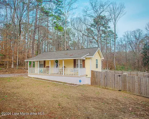 1926 Oliver Ave, Alexander City, AL 35010