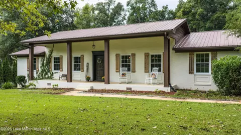 1250 South St, Dadeville, AL 36853