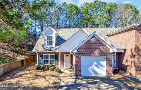 2428 University Dr, Auburn, AL 36830