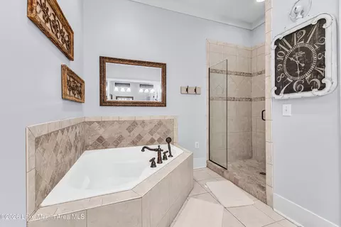 Bath - 1529 Point Windy Dr # E, Jacksons Gap, AL 36861 photo 1 of 7