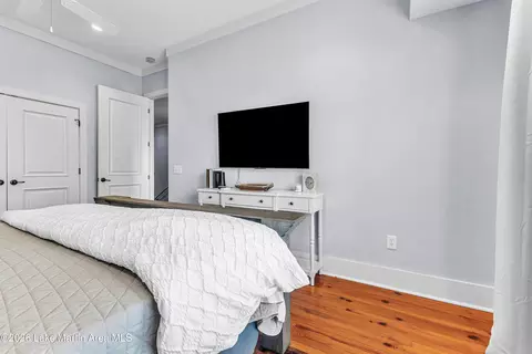 Bedroom - 1529 Point Windy Dr # E, Jacksons Gap, AL 36861 photo 4 of 10