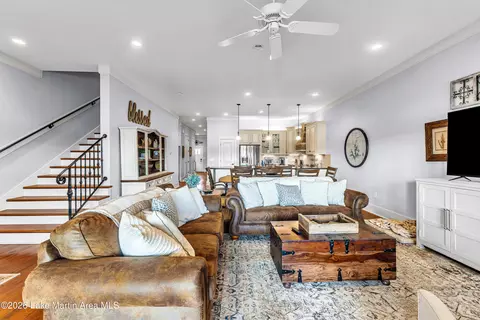 Living - 1529 Point Windy Dr # E, Jacksons Gap, AL 36861 photo 3 of 5