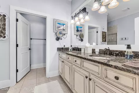 Bath - 1529 Point Windy Dr # E, Jacksons Gap, AL 36861 photo 3 of 7