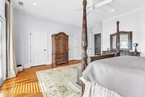 Bedroom - 1529 Point Windy Dr # E, Jacksons Gap, AL 36861 photo 2 of 10