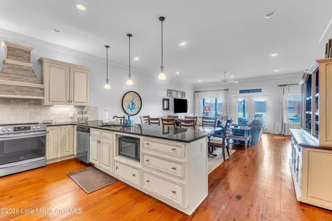 Kitchen - 1529 Point Windy Dr # E, Jacksons Gap, AL 36861 photo 2 of 5