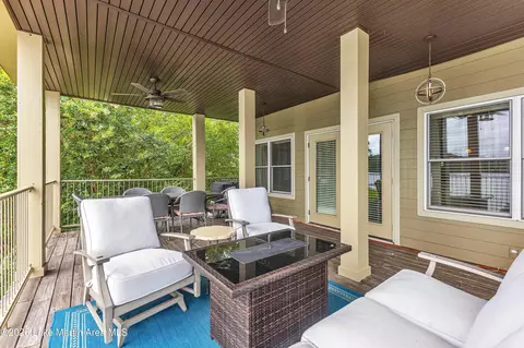 Exterior - 1529 Point Windy Dr # E, Jacksons Gap, AL 36861 photo 5 of 7