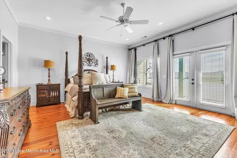 Bedroom - 1529 Point Windy Dr # E, Jacksons Gap, AL 36861 photo 1 of 10