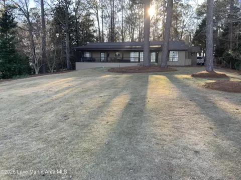 105 Windjammer, Alexander City, AL 35010