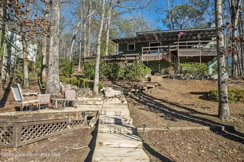 95 Swanee Trl, Dadeville, AL 36853