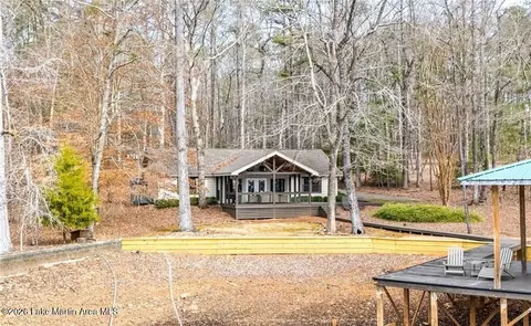 700 Whisper Wood Dr, Dadeville, AL 36853