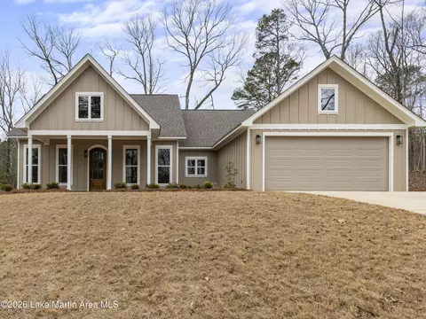 384 Palmer Dr, Dadeville, AL 36853