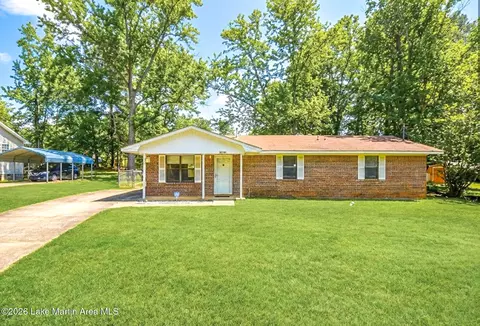 451 12th Ave, Alexander City, AL 35010