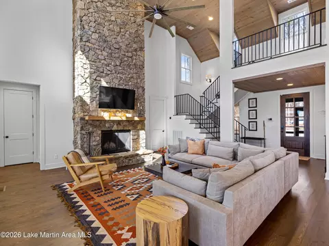 Living - 122 Canoe Pt, Equality, AL 36026 photo 5 of 5