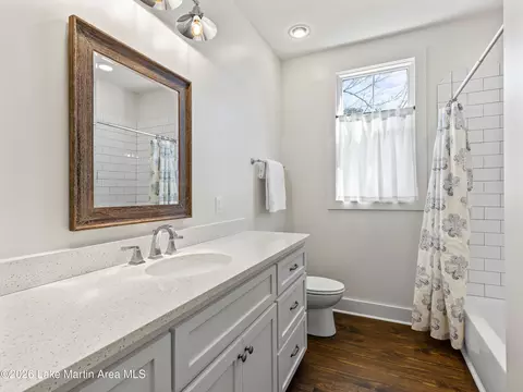 Bath - 122 Canoe Pt, Equality, AL 36026 photo 5 of 5