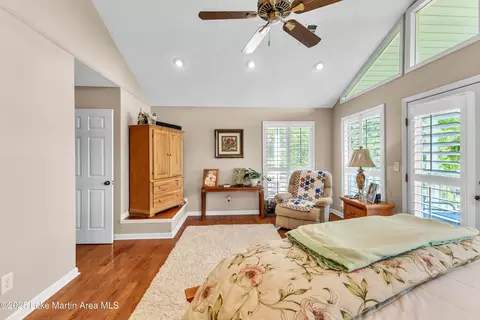 Bedroom - 141 2nd St, Eclectic, AL 36024 photo 3 of 13