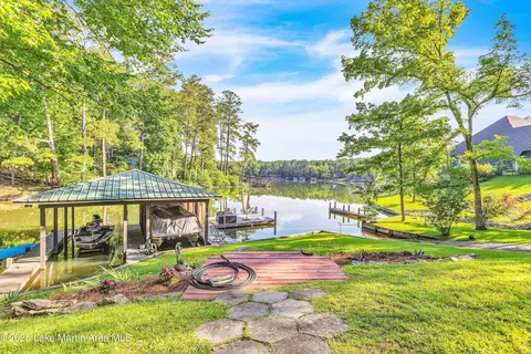 Exterior - 141 2nd St, Eclectic, AL 36024 photo 14 of 23