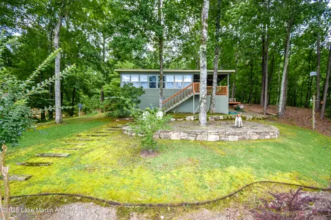 476 Brittney Ln, Jacksons Gap, AL 36861