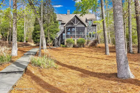 143 Pine Needle Ln, Dadeville, AL 36853