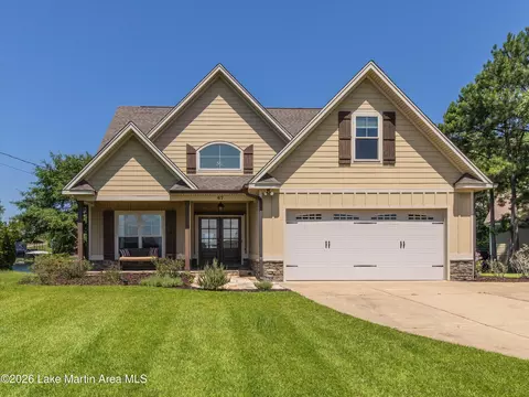 67 Curry Pt, Dadeville, AL 36853