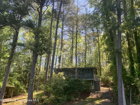 147 Eiland Dr, Alexander City, AL 35010