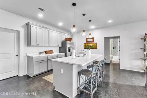 Kitchen - 35 Canoe Pt, Equality, AL 36026 photo 5 of 5