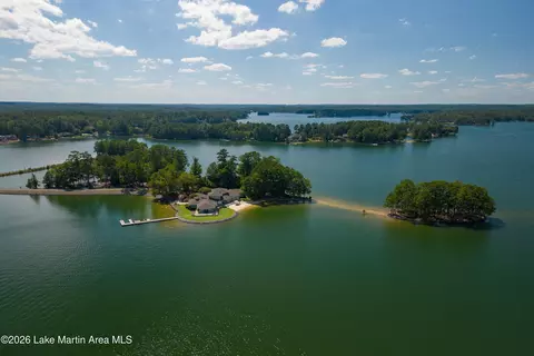 1020 Wake Robin, Eclectic, AL 36024