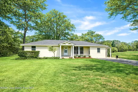 3635 Notasulga Rd, Tallassee, AL 36078