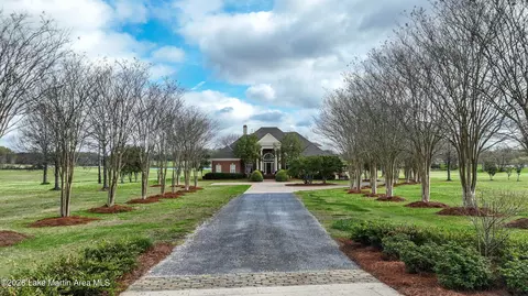 1992 Milly Branch Rd, Pike Road, AL 36064