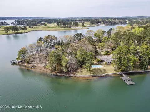 1245 Willow Way, Alexander City, AL 35010
