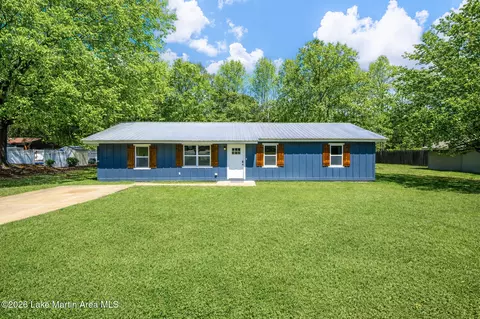 1158 Elk Dr, Alexander City, AL 35010